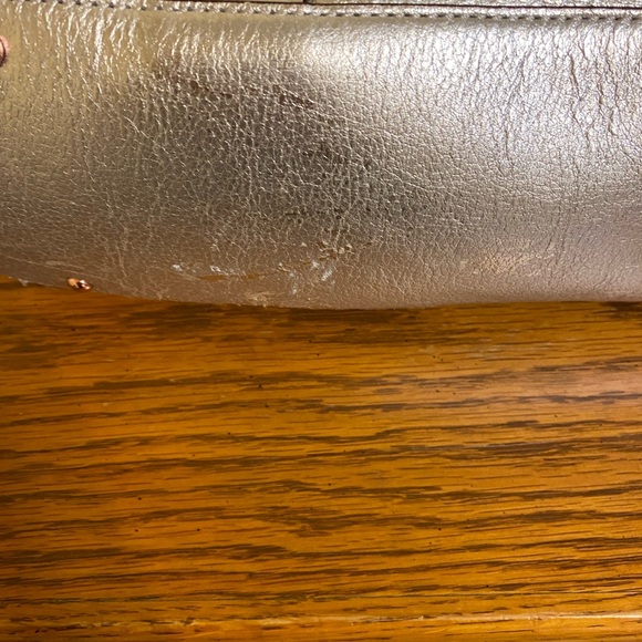 Gorgeous leather handbag - Picture 2 of 7